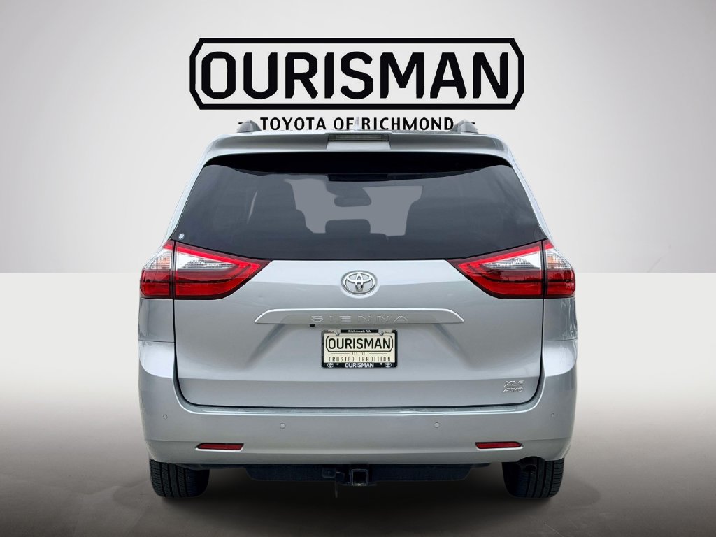 Certified 2020 Toyota Sienna XLE w/ XLE Navigation Package AWD/4WD image 22