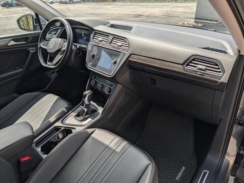 Certified 2024 Volkswagen Tiguan Wolfsburg Edition FWD image 14