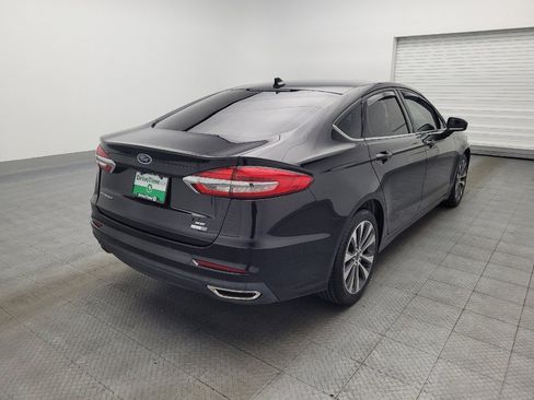 Used 2020 Ford Fusion SE image 9
