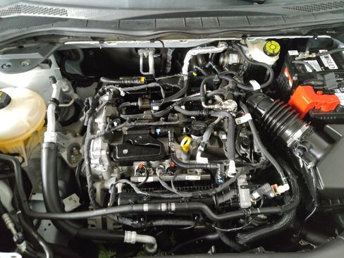 Used 2020 Ford Escape SE FWD image 30