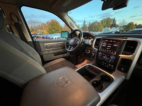 Used 2018 RAM 1500 Big Horn image 27