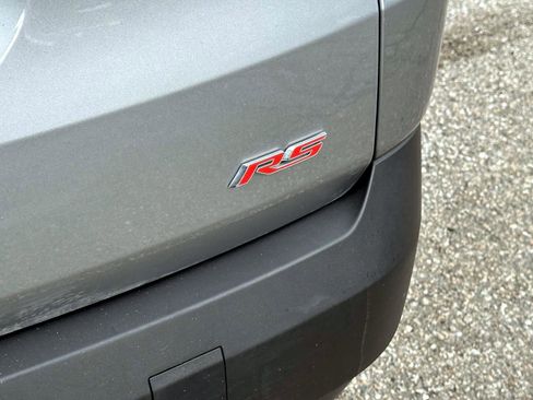 Certified 2023 Chevrolet Traverse RS w/ LPO, Floor Liner Package image 9