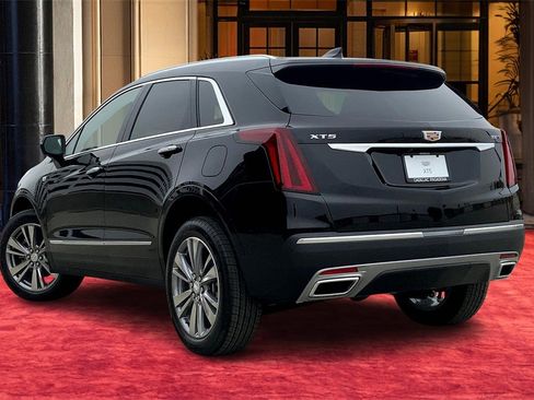 New 2025 Cadillac XT5 Premium Luxury image 4