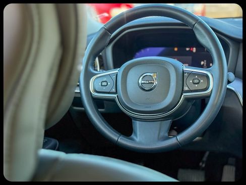 Used 2024 Volvo S60 B5 Core AWD/4WD image 22