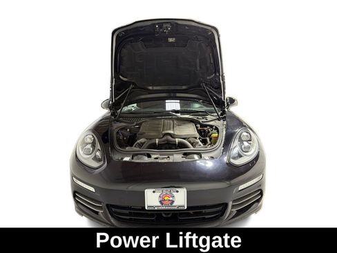 Used 2016 Porsche Panamera 4S image 12