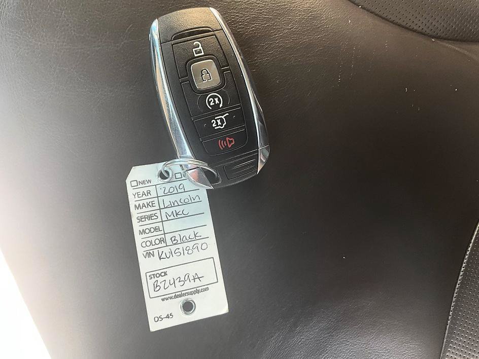 Used 2019 Lincoln MKC Select w/ MKC Climate Package FWD image 33