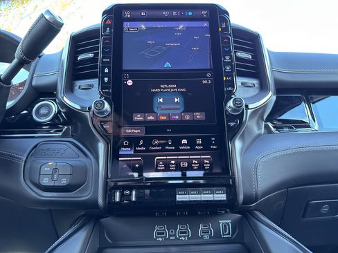 New 2026 RAM 3500 Limited image 15