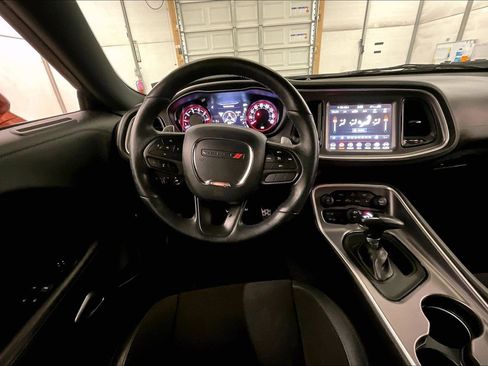 Used 2020 Dodge Challenger GT w/ Plus Package image 5