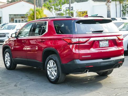 Used 2019 Chevrolet Traverse LT FWD image 4