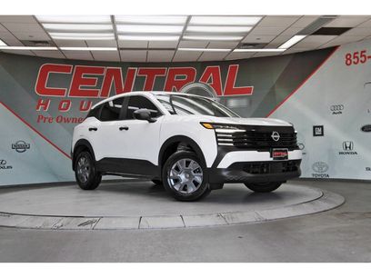 Used 2026 Nissan Kicks S w/ Charging Package