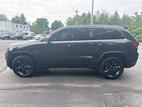 Used 2015 Jeep Grand Cherokee Altitude AWD/4WD image 6