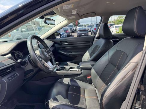 Used 2022 Nissan Altima 2.5 SR FWD image 16