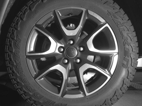 Used 2025 Jeep Compass Trailhawk image 14