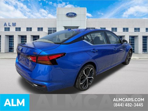 Used 2025 Nissan Altima 2.5 SR FWD image 5