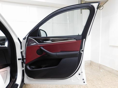 Used 2023 BMW X4 xDrive30i image 91