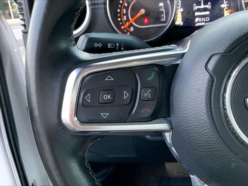 Used 2018 Jeep Wrangler Unlimited Sahara w/ Safety Group image 21