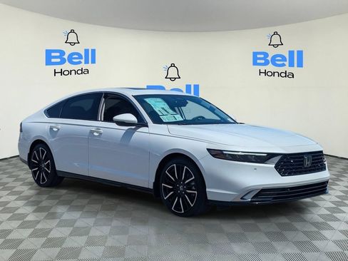 New 2026 Honda Accord Touring image 4
