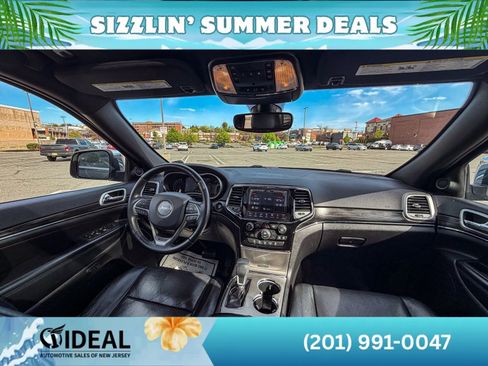 Used 2019 Jeep Grand Cherokee Limited w/ Luxury Group II AWD/4WD image 24