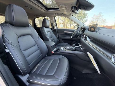 New 2025 MAZDA CX-5 AWD 2.5 S w/ Premium Plus Pkg image 27