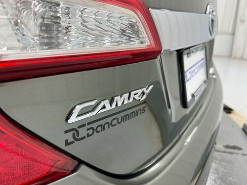 Used 2012 Toyota Camry XLE FWD image 26
