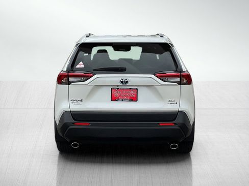 Used 2021 Toyota RAV4 XLE Premium AWD/4WD image 4