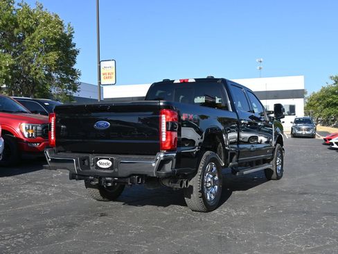Used 2025 Ford F250 Lariat w/ Chrome Package AWD/4WD image 5