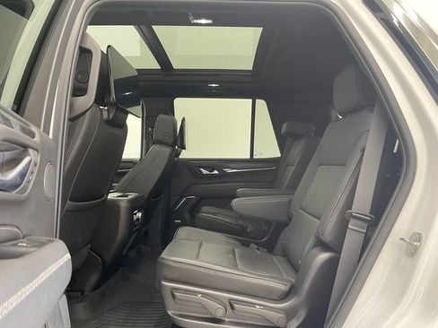 Used 2024 GMC Yukon Denali w/ Advanced Technology Package RWD image 20