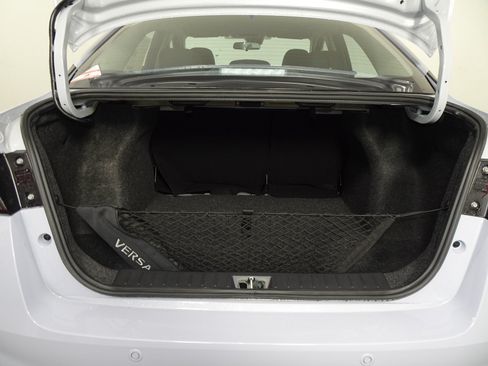 New 2025 Nissan Versa SV w/ Trunk Package FWD image 11