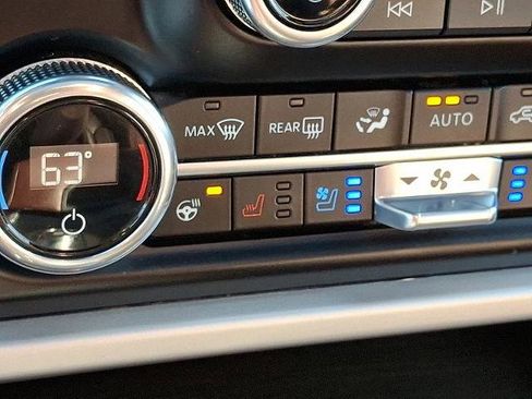 Certified 2024 Ford Expedition Max Limited image 27