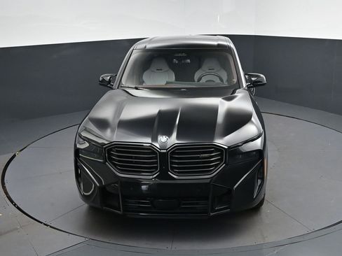 Certified 2023 BMW XM AWD/4WD image 37