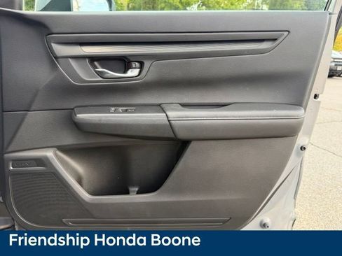 Used 2024 Honda CR-V EX image 42