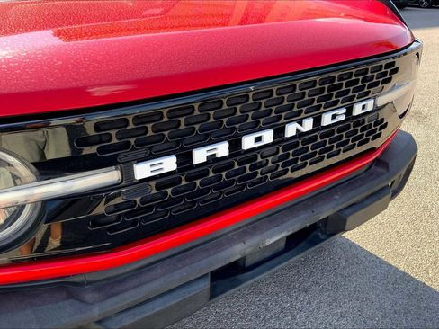 Used 2022 Ford Bronco Wildtrak image 91
