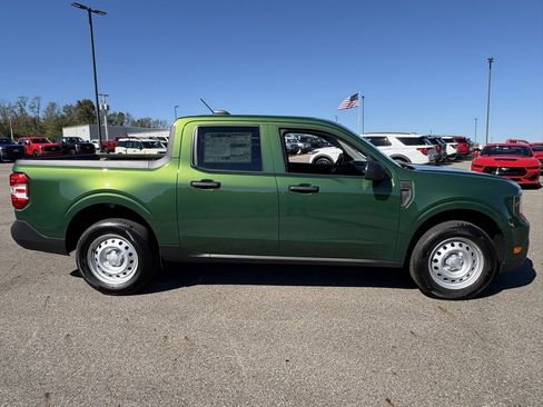 New 2025 Ford Maverick XL w/ Equipment Group 101A image 6