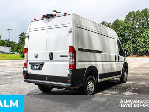 Used 2025 RAM ProMaster 2500 w/ Convenience Group FWD image 5