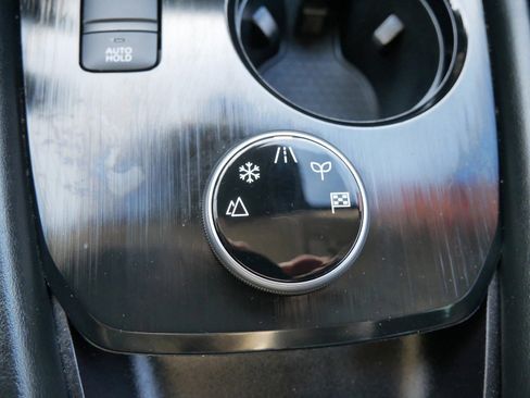 Certified 2023 Nissan Rogue Platinum w/ Platinum Premium Package image 18