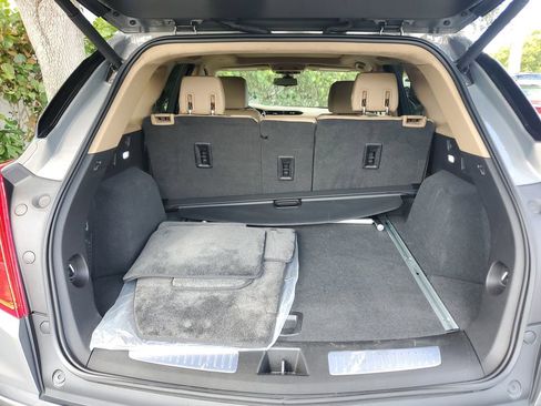 Used 2019 Cadillac XT5 Platinum AWD/4WD image 26