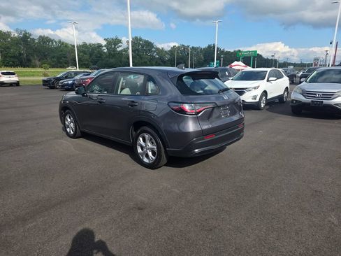 Certified 2024 Honda HR-V LX image 5