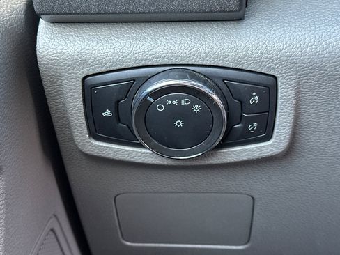 Used 2022 Ford F350 XL w/ Power Equipment Group RWD image 26