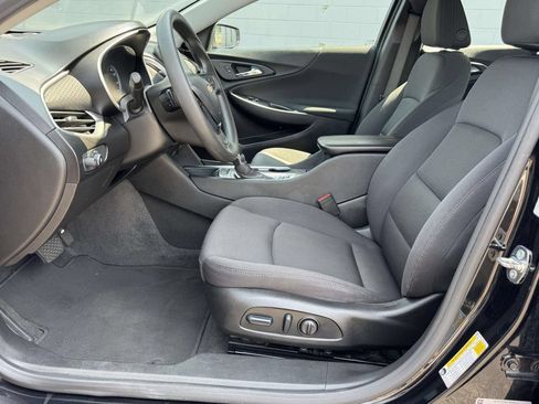 Used 2024 Chevrolet Malibu LT FWD image 20