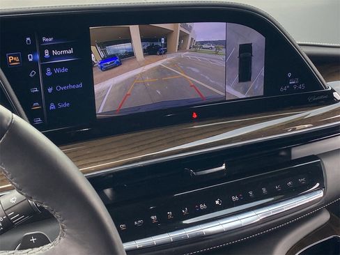 Certified 2024 Cadillac Escalade ESV Sport Platinum w/ LPO, ONYX Package image 29