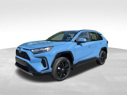 Certified 2024 Toyota RAV4 SE w/ Convenience Package AWD/4WD image 1