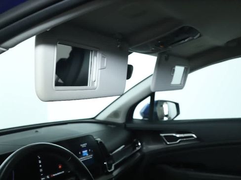 Used 2023 Kia Sportage EX FWD image 19