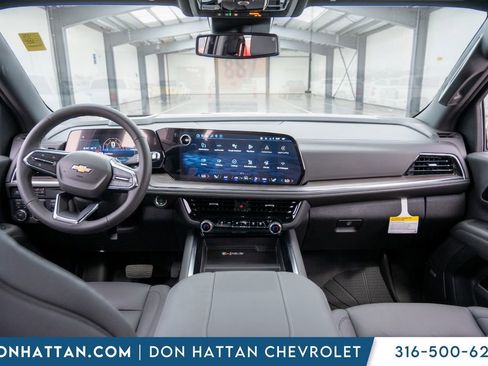 New 2026 Chevrolet Suburban LT w/ Comfort Package image 3