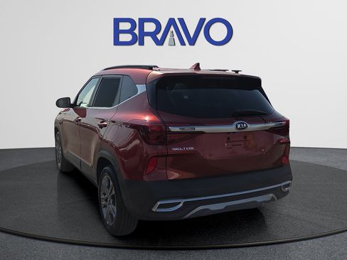 Used 2021 Kia Seltos S FWD image 3