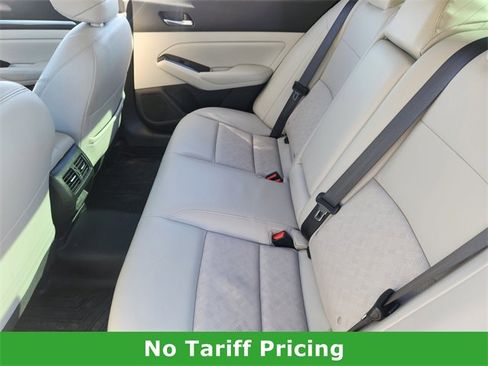 Used 2024 Nissan Altima 2.5 SL image 28