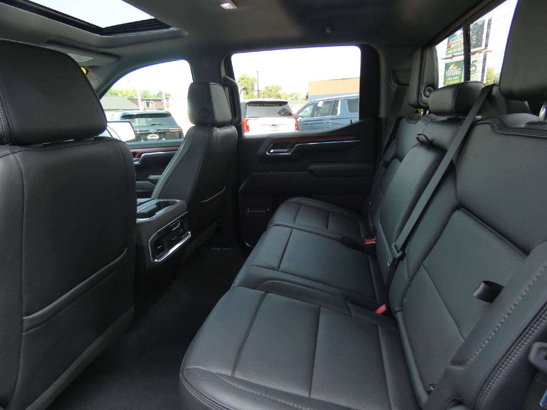 Certified 2023 GMC Sierra 1500 Denali w/ Denali Reserve Package AWD/4WD image 13