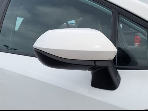 Used 2022 Toyota Corolla LE image 10