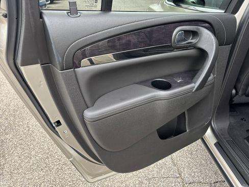 Used 2016 Buick Enclave Leather image 21
