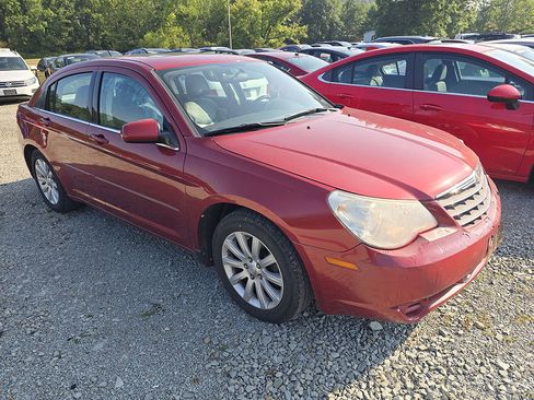 Used 2010 Chrysler Sebring Limited FWD image 4