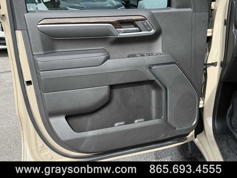 Used 2023 GMC Sierra 1500 Elevation image 13